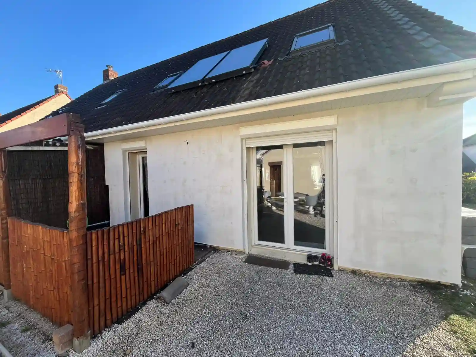 Capteurs solaires thermiques en toiture à biganos